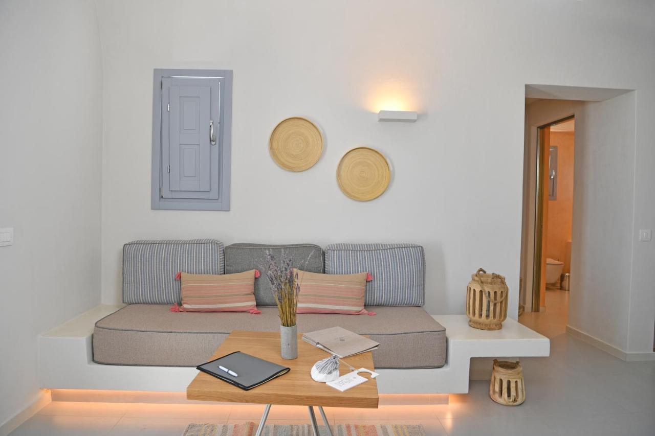 Nova Luxury Suites Pyrgos Kallistis Bagian luar foto
