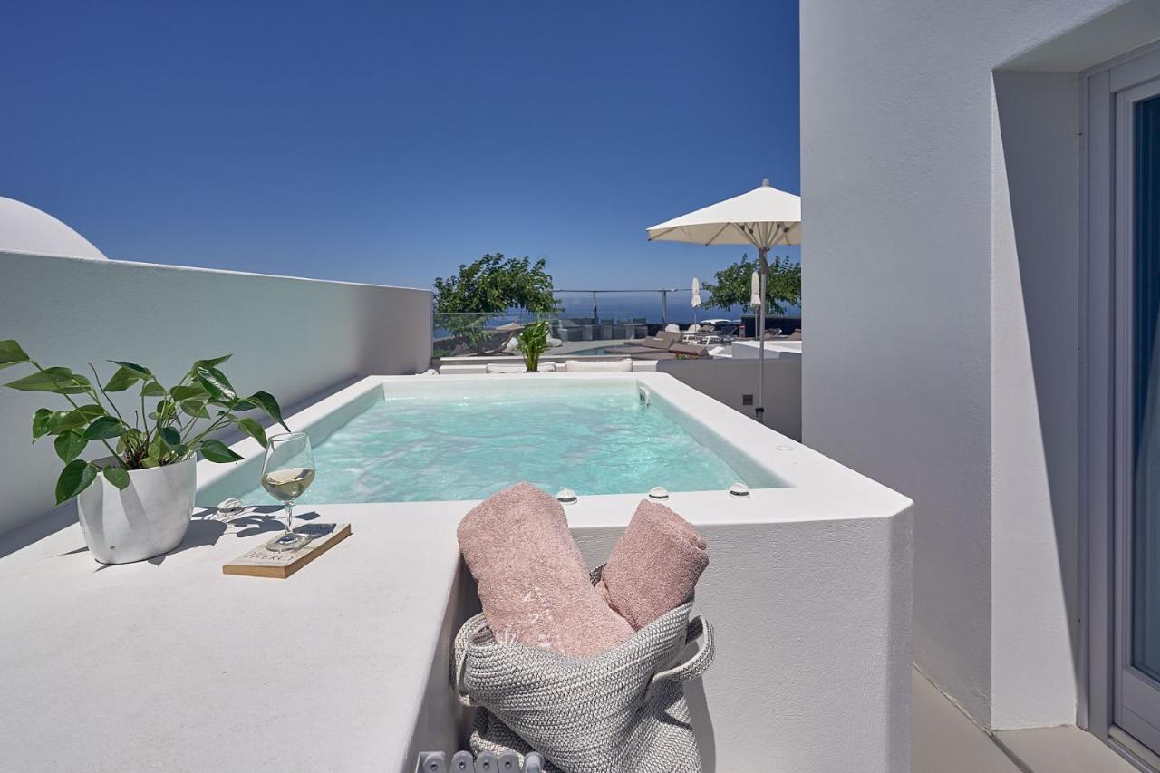 Nova Luxury Suites Pyrgos Kallistis Bagian luar foto